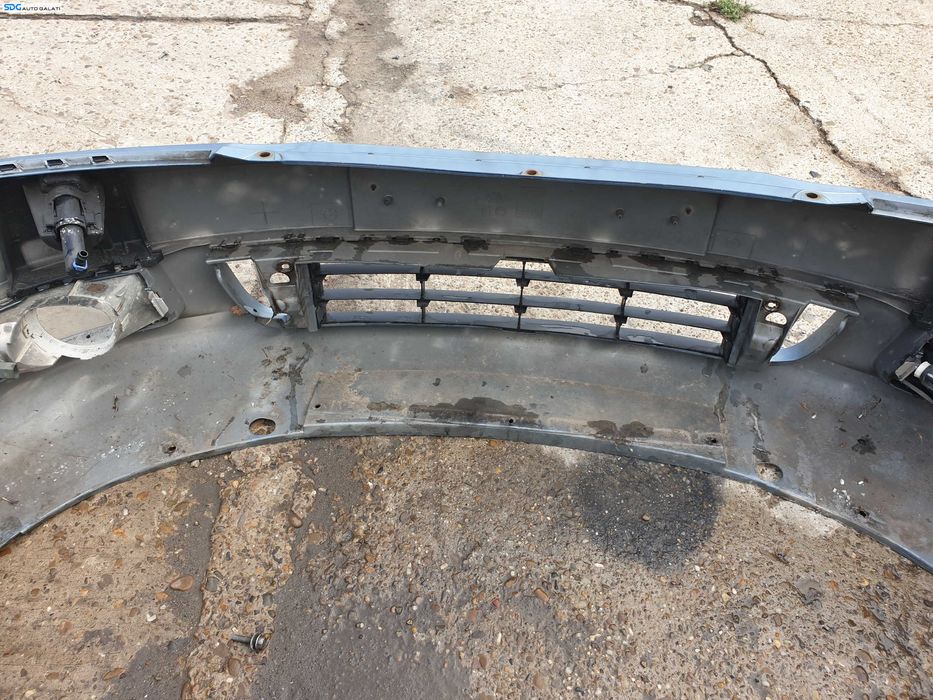 Bara Spoiler Fata cu Grile Proiectoare si Spalatoare Faruri Skoda Octavia 2 FL Facelift 2008 - 2013 Culoare LF5X [K7895]