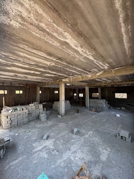 Действующий кафе