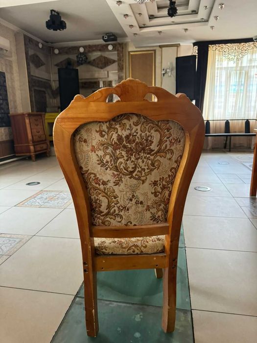 Продам стулья для кафе