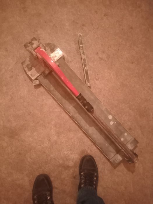 Продам плиткорез