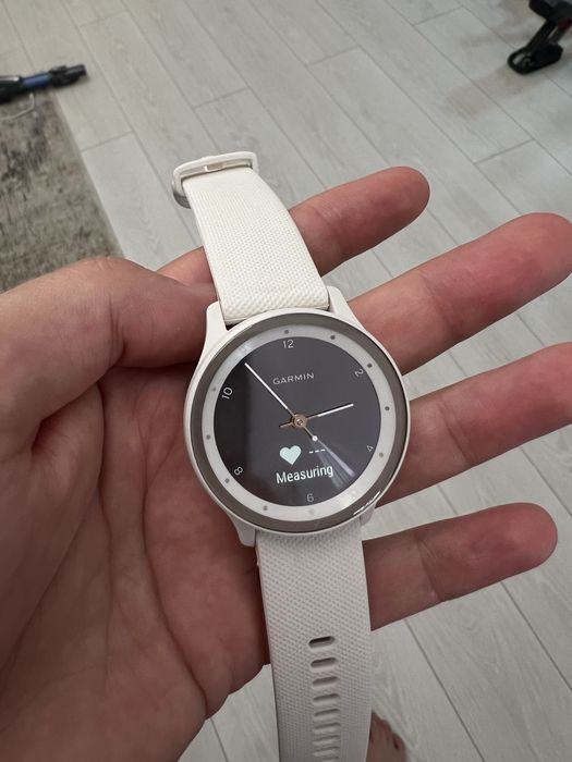 Ceas Garmin vivomove sport de dama smart