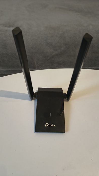 Vând 2 adaptoare wireless Asus si tplink