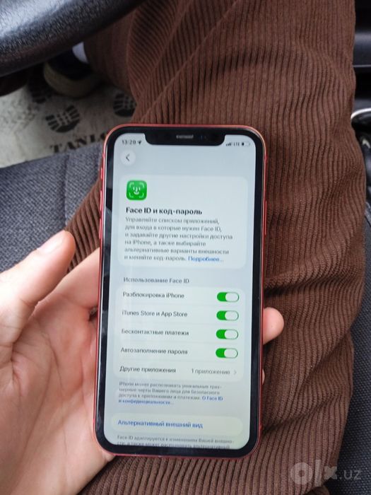 Iphone 11 qizil 128 gb LLA region feys tru ton xamasi ishlidi