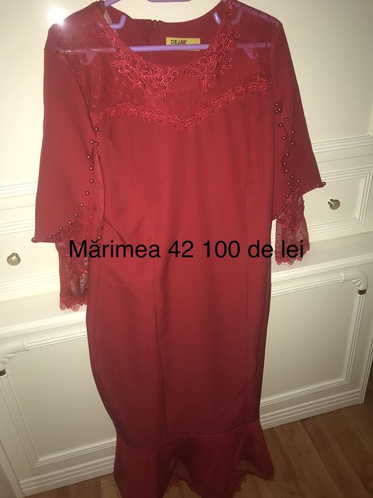 Vând rochițe pentru diferite ocazii