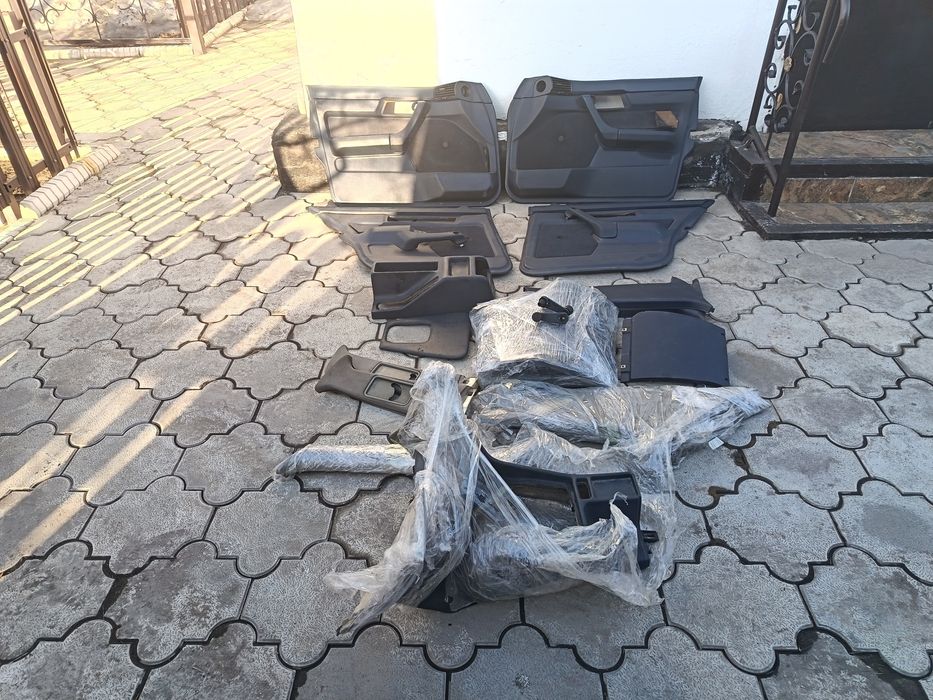 Продам запчасти на BMW E34