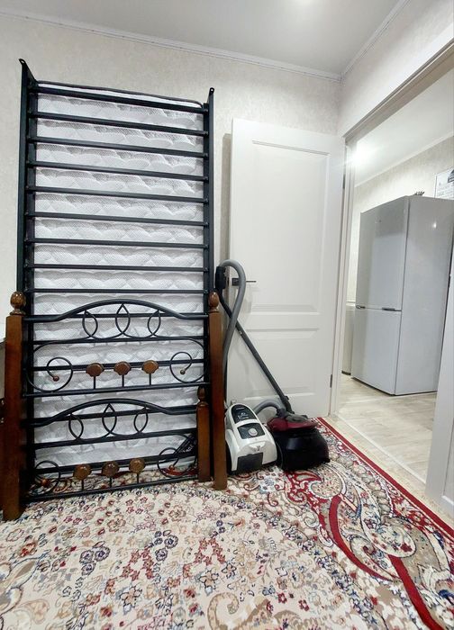 Продам красивую современную кровать.