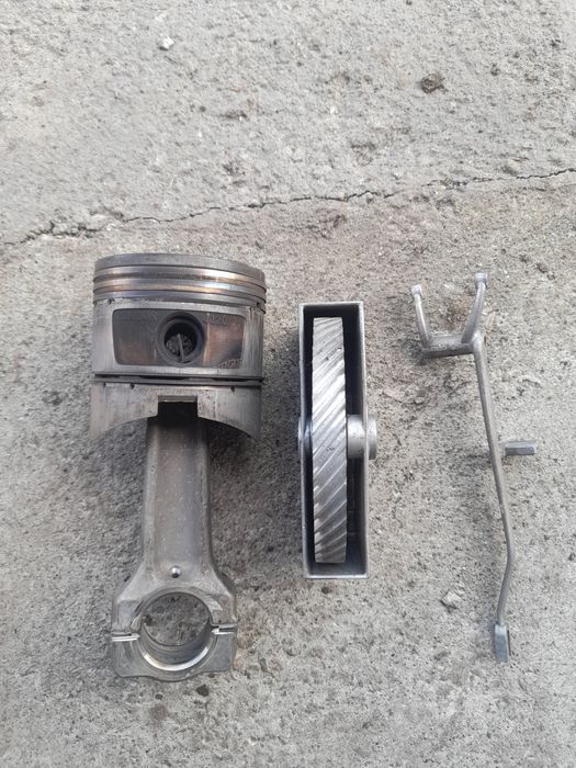 Vând piese pentru cositoare BCS