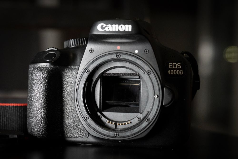 Canon EOS 4000d