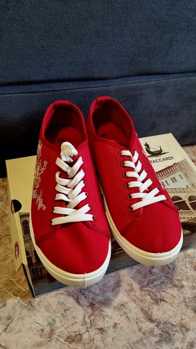 Кеды 38 размер новый