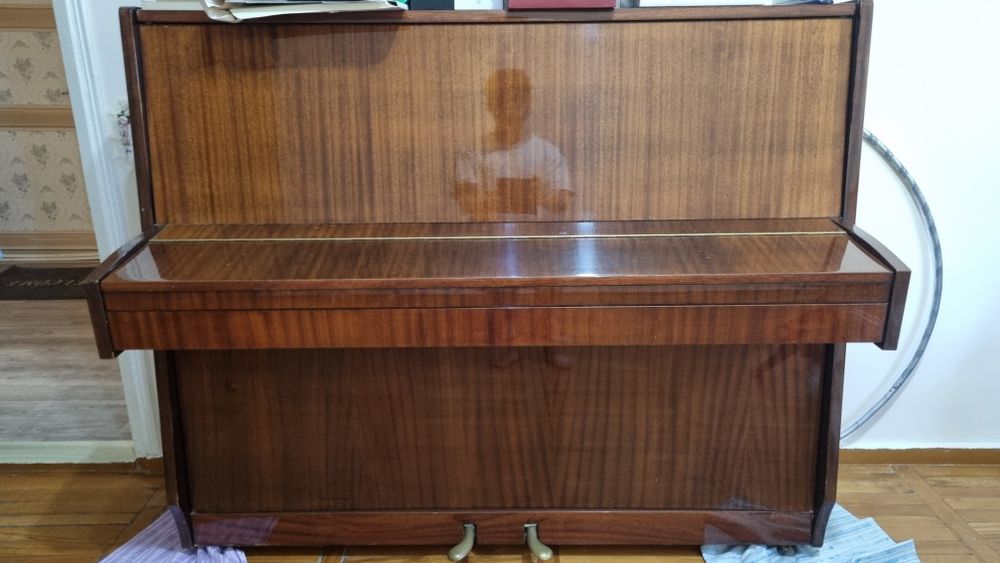 В 3мик.Продается пианино Ростов Дон