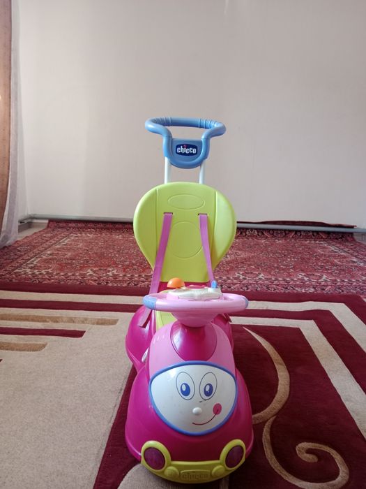 Продам толокар детскиййййййй