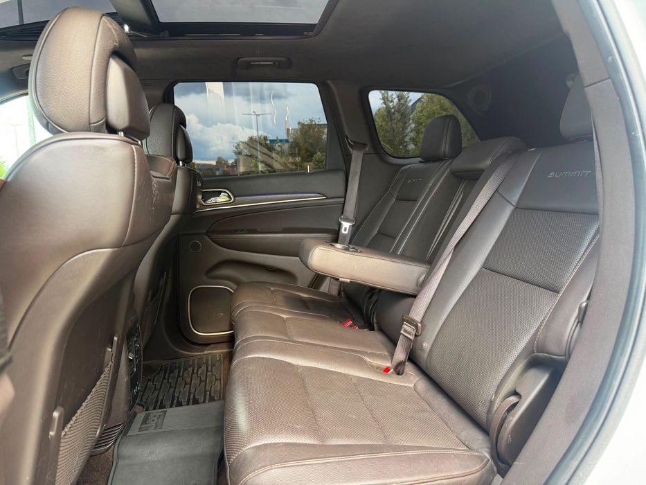 Jeep Grand Cherokee Summit