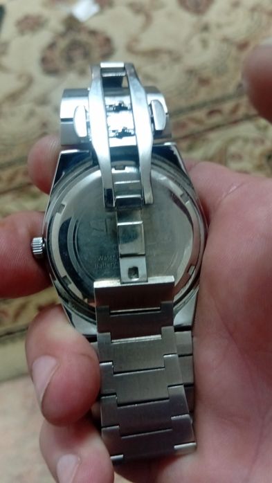 Часы оригенал новые Skmei