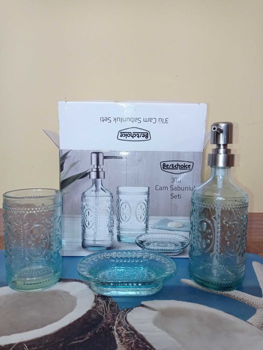 Комплект стъклени аксесоари за баня Bestchoice