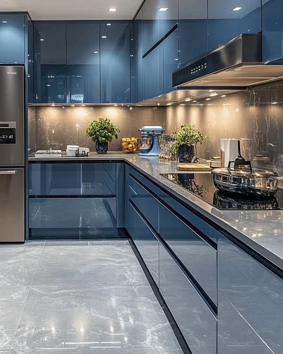 Кухня на заказ мебел