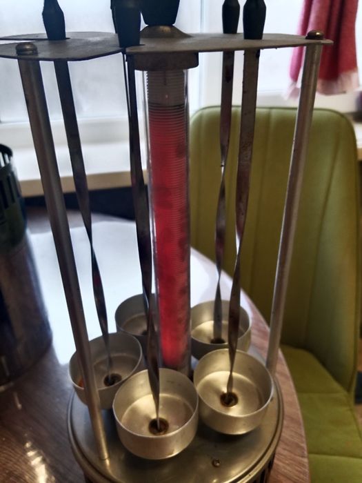 Продам эоектромангал.