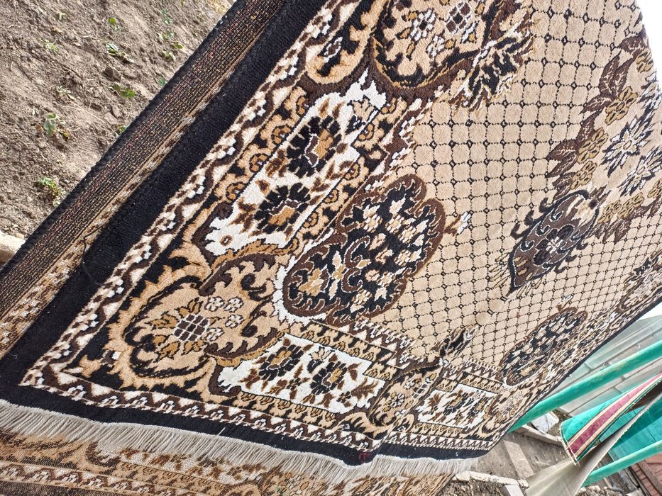 Дорожки 1,5х5м и ковер3х2метра