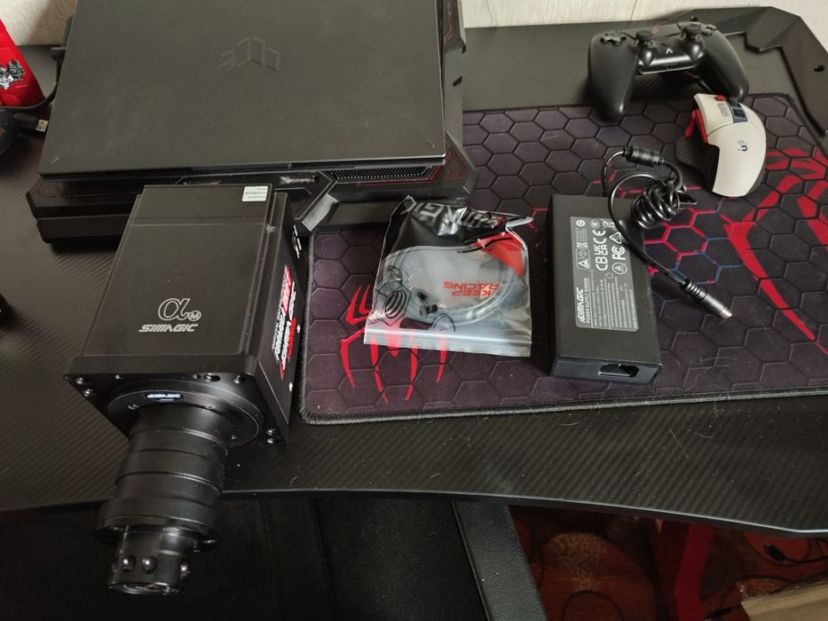 Продам Simagic alpha mini