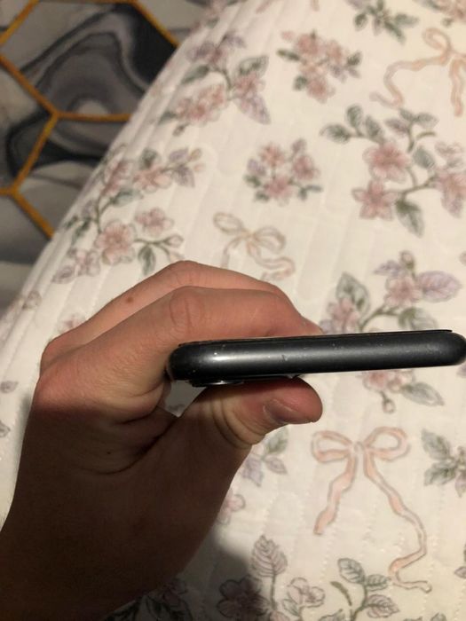 Iphone 11 срочно !!