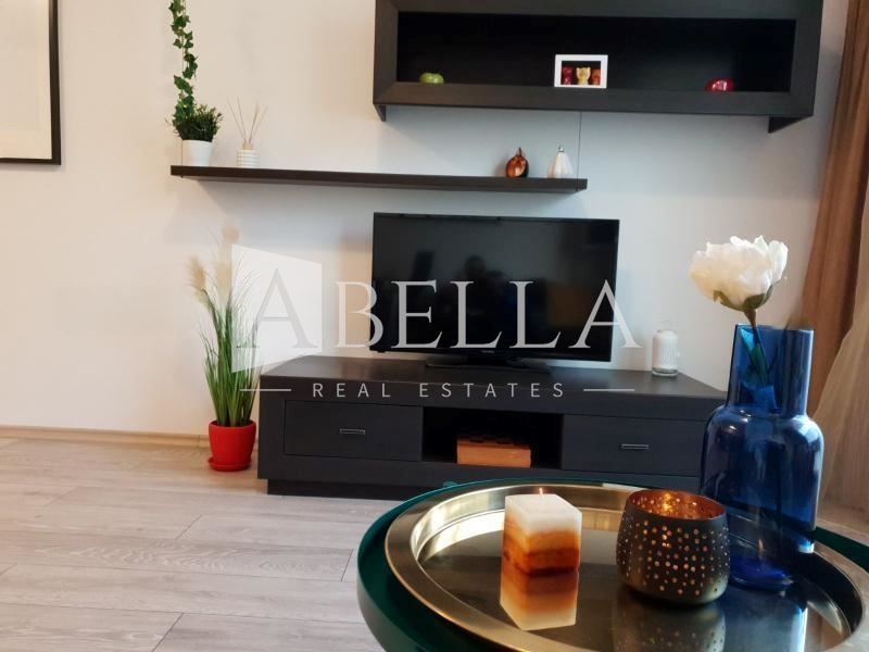 2-стаен в София-Манастирски Ливади площ 70 цена 1200