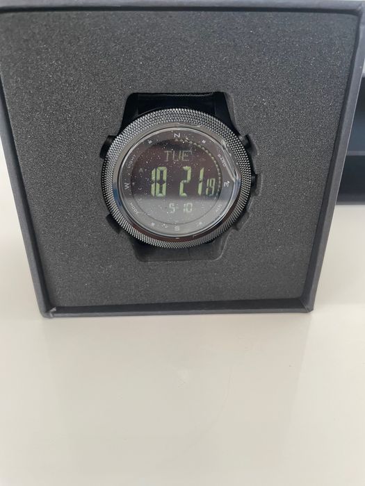 Часовник  North Edge промо