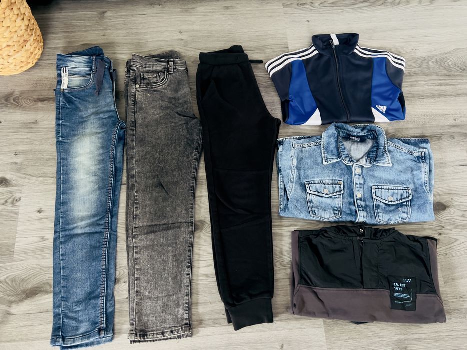 Дрехи 128 размер много запазени