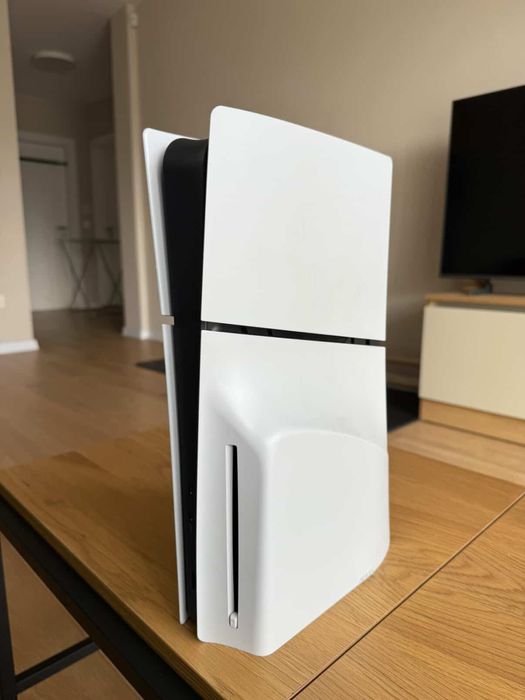 PlayStation 5 (PS5) Disk Edition
