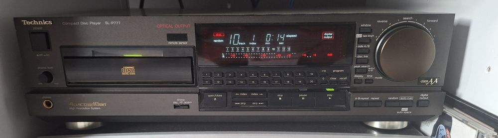 REZERVAT! Technics SL-P 777 cd player high end