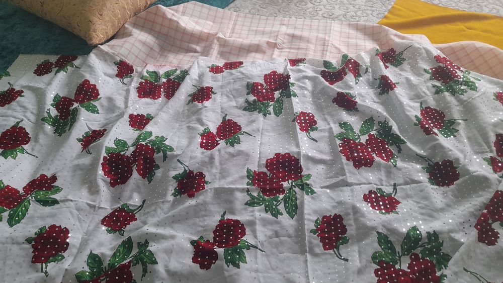 Продам ткани разные