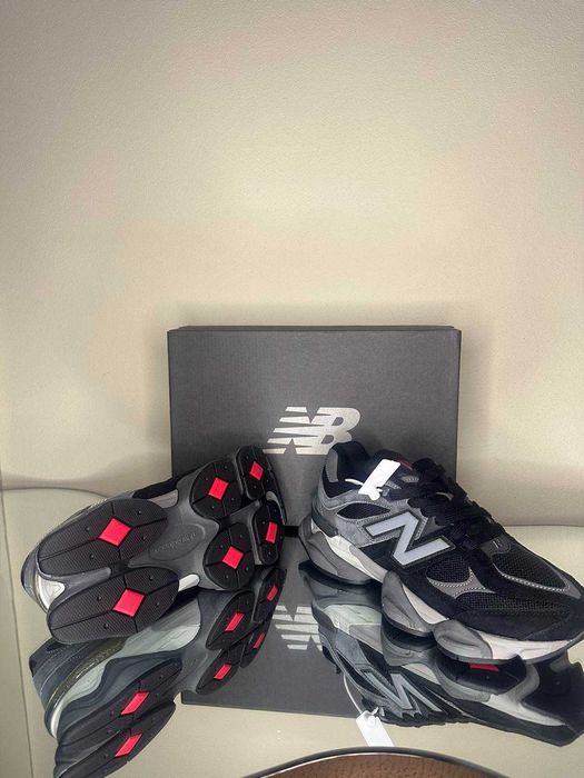 New Balance 9060