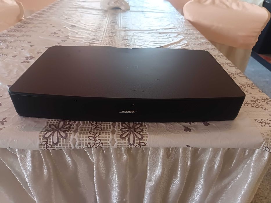 Vând soundbar bose funcțional