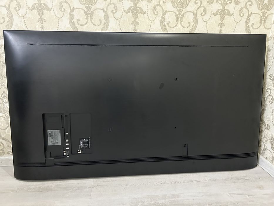 Телевизор самсунг UE70TU7100U