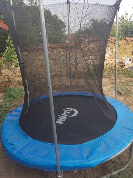 Батут за скачане