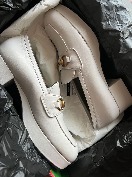 Мокасини Gucci на нисък ток