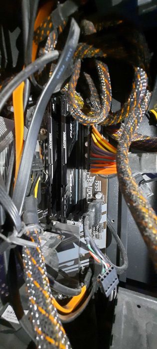 Desktop gaming I7 8700k