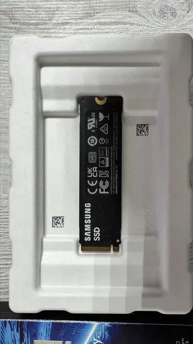 Продам SSD - 1TB (samsung)