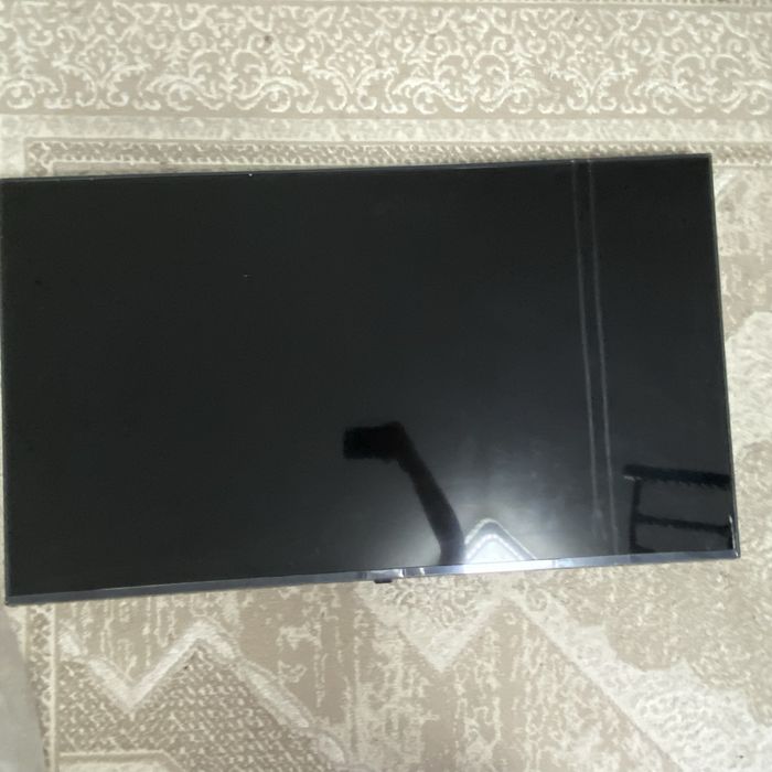 LG телевизор  разбит экран работает оригинал