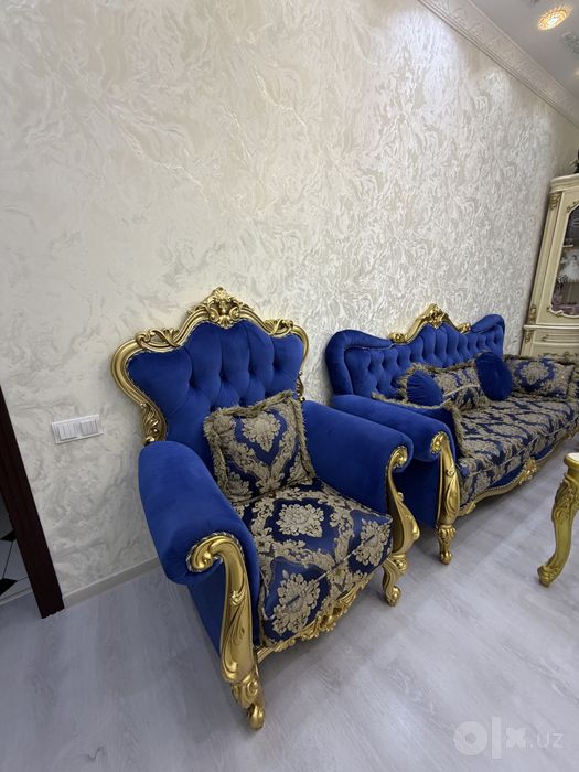 Продается комплект диван кресло щахана