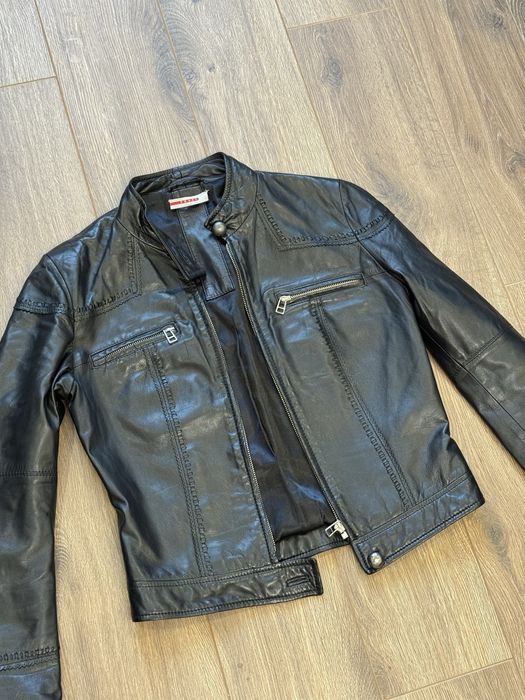 Кожаная куртка Prada (оригинал)