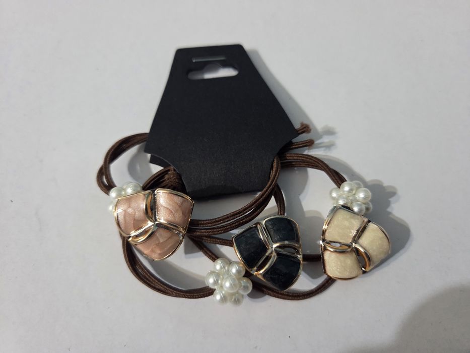 !НОВИ! Аксесоари за коса- 2в1 ластици за коса/гривни, фиби и щипка