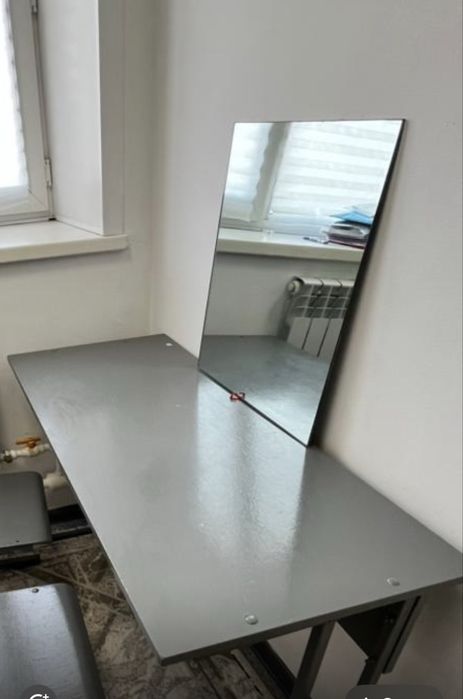 Зеркало продается