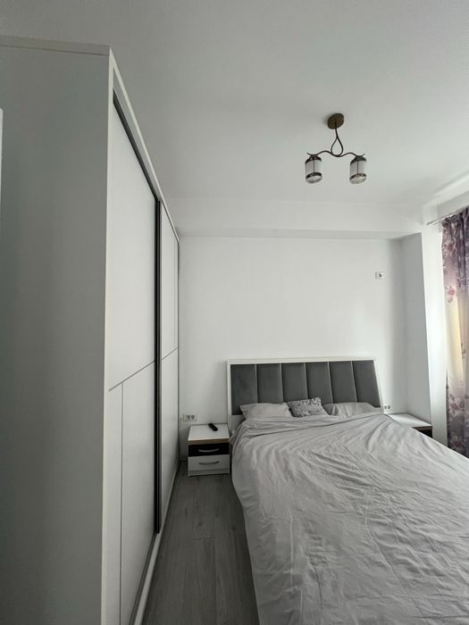 Inchirez apartament 2 camere proprietar