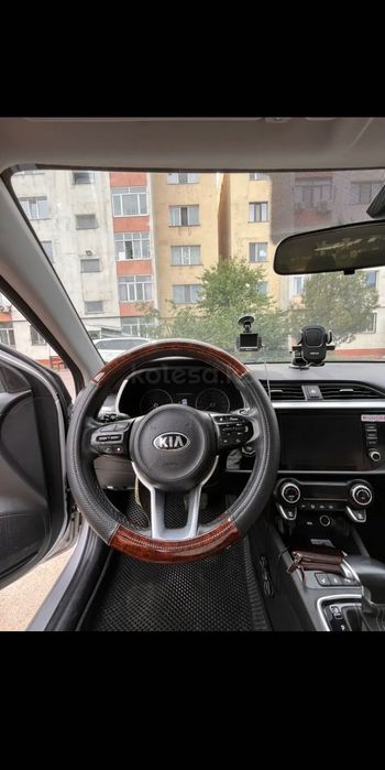 Машына. KIA RIO.
