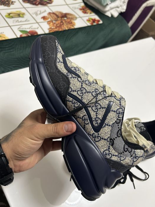 Gucci Rhyton GG Supreme sneakers bărbați mărimea 42 luxury fashion