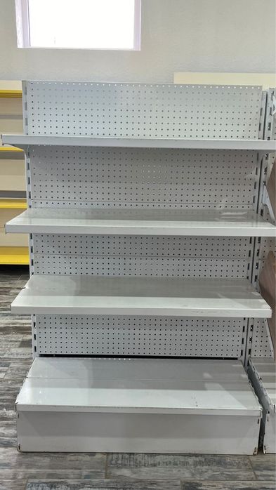 Стеллаж горка,для магазина