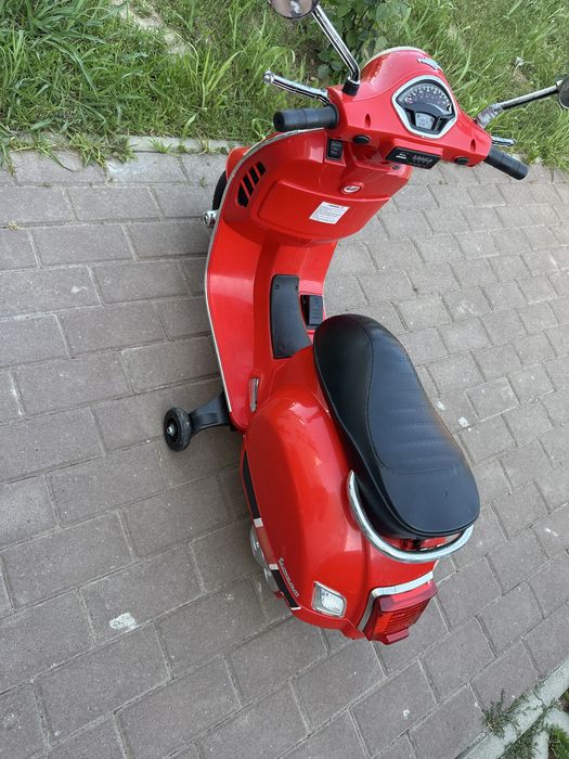 Motor reîncărcabil pentru copii