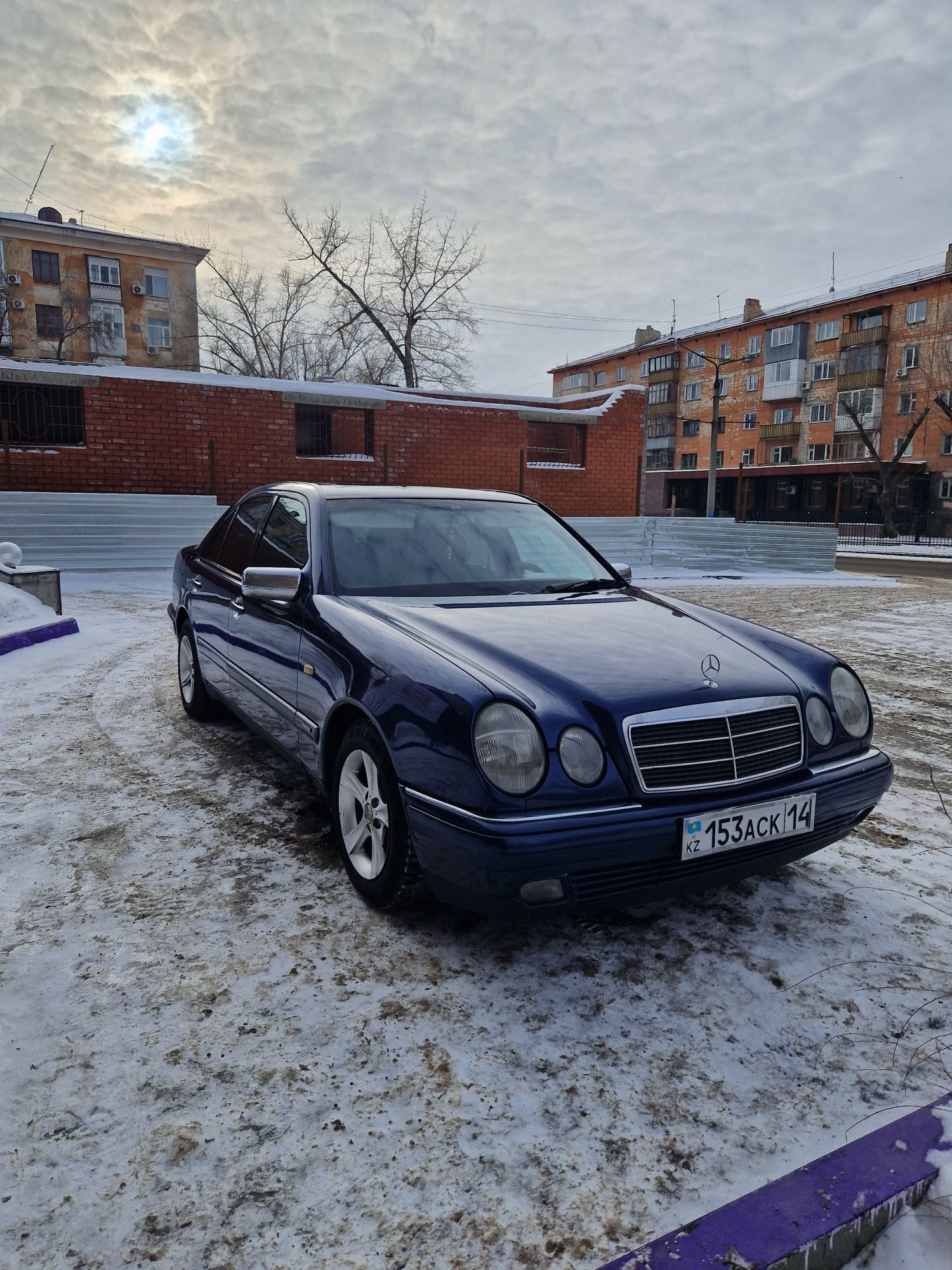 салон мерседеса 210 - Транспорт в Павлодар - OLX.kz