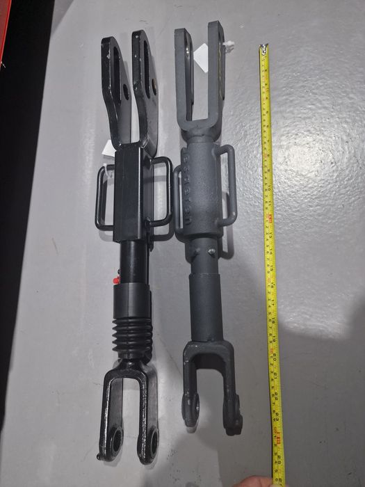 Tirant vertical tija întinzător lateral pentru toată gama de tractoare