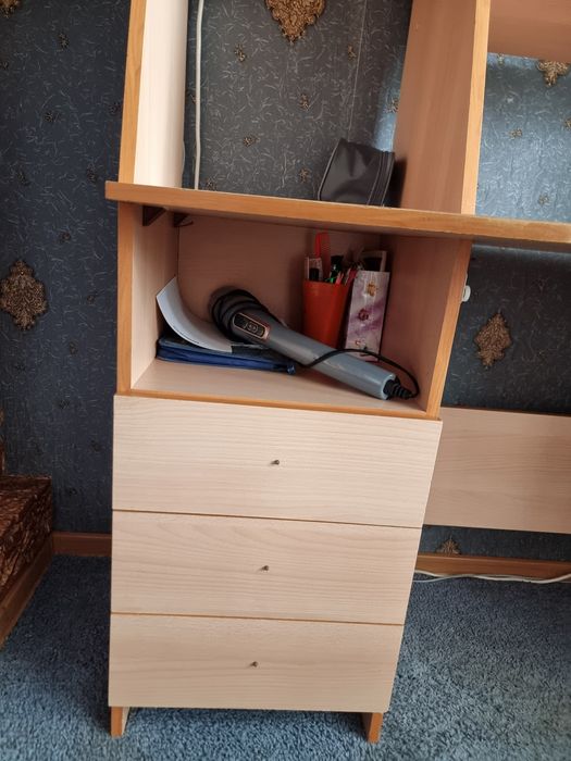 Продам письменной стол