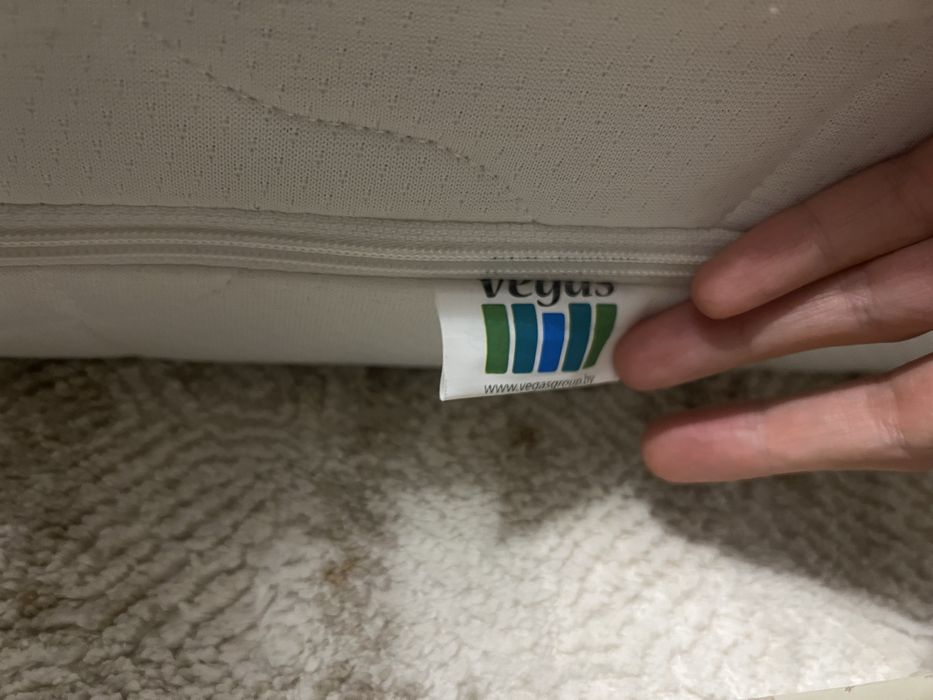 Срочно продам матрац